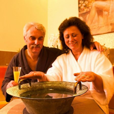 באד ווילבאד Hotel Weingaertner מראה חיצוני תמונה