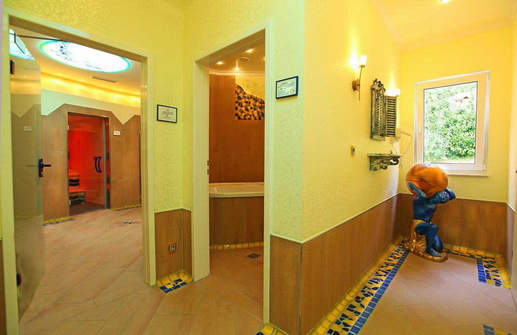 באד ווילבאד Hotel Weingaertner מראה חיצוני תמונה