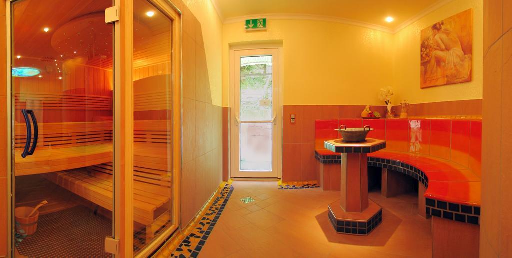 באד ווילבאד Hotel Weingaertner מראה חיצוני תמונה