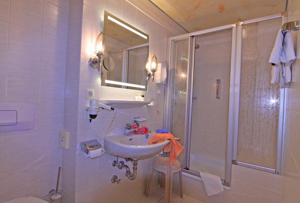 באד ווילבאד Hotel Weingaertner מראה חיצוני תמונה
