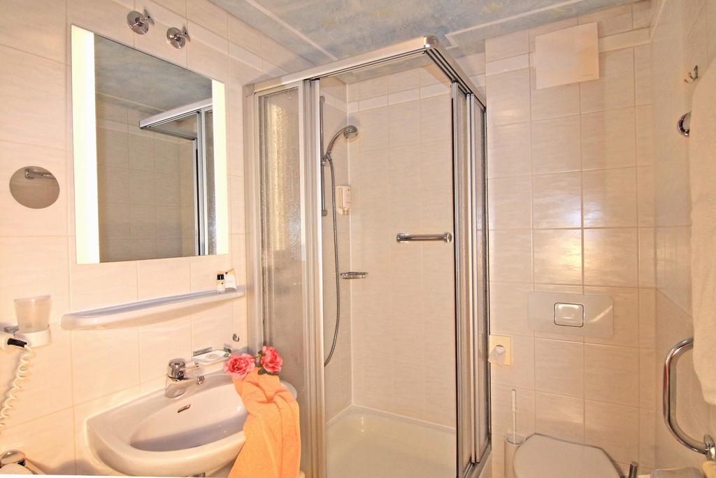 באד ווילבאד Hotel Weingaertner מראה חיצוני תמונה