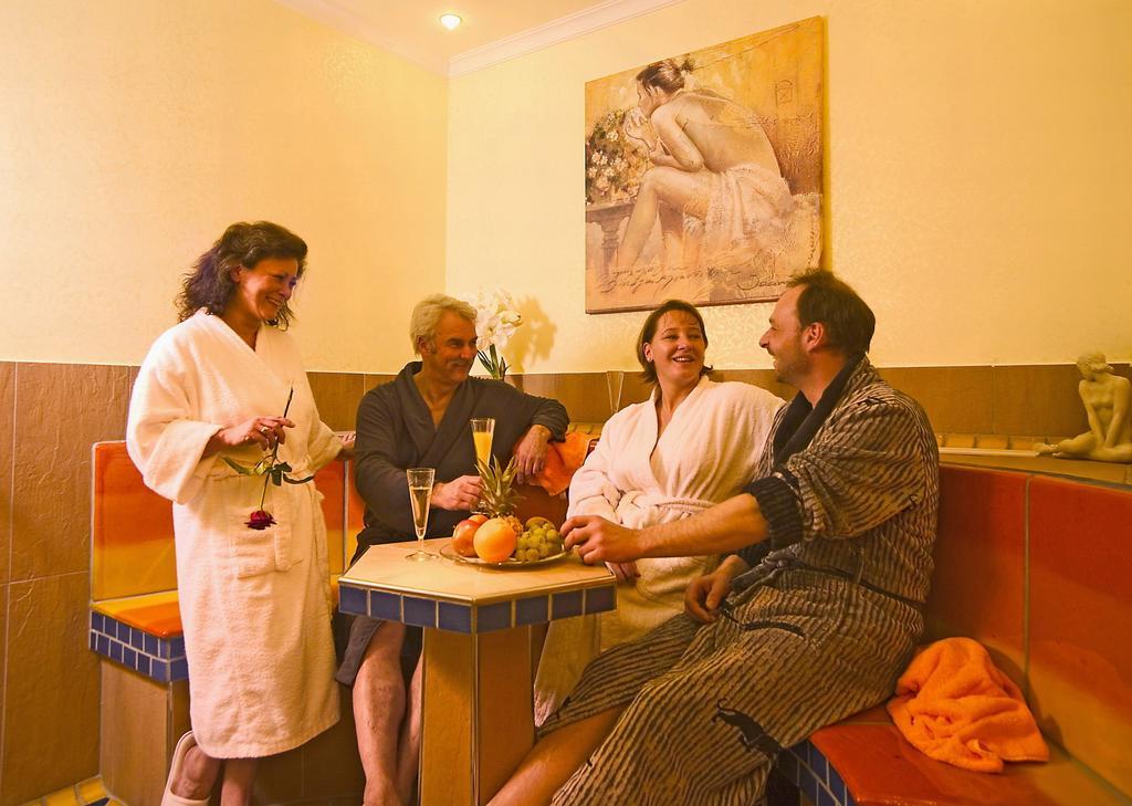 באד ווילבאד Hotel Weingaertner מראה חיצוני תמונה
