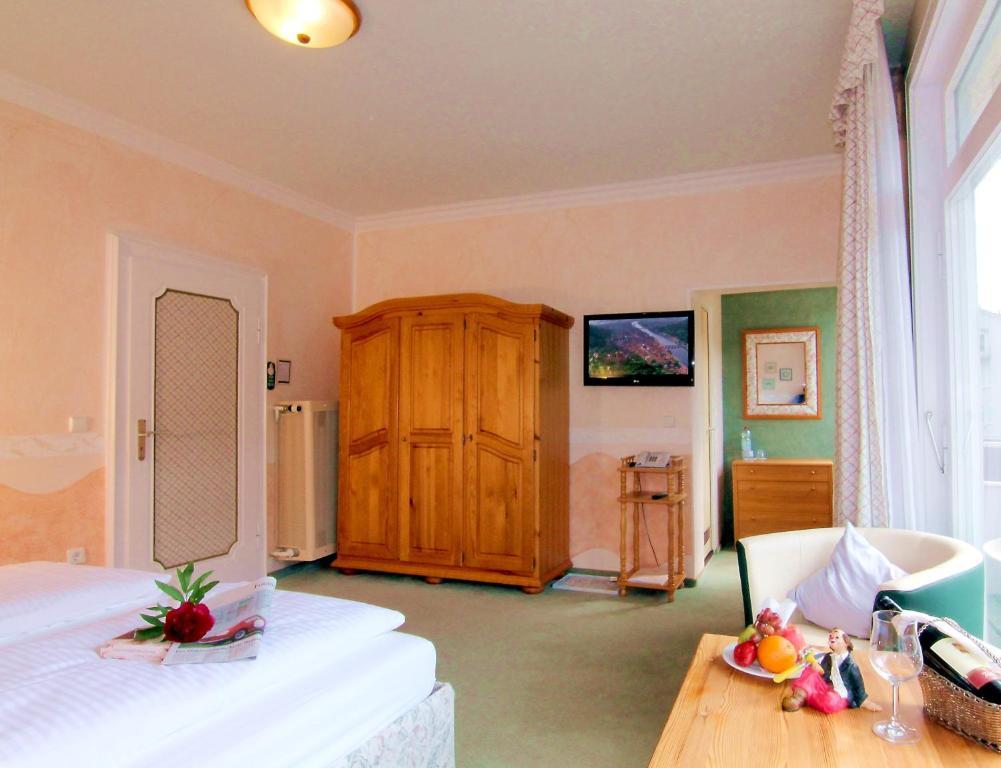 באד ווילבאד Hotel Weingaertner מראה חיצוני תמונה
